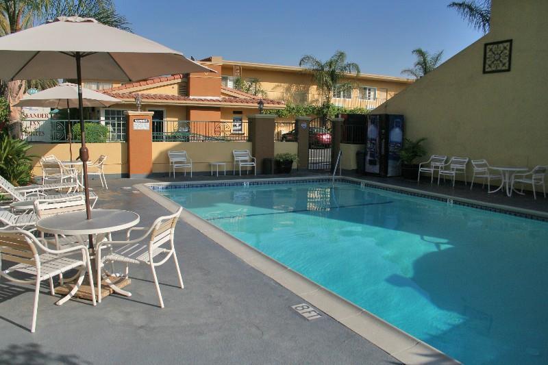 Anaheim Islander Inn&Suites Einrichtungen foto