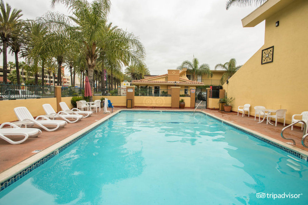 Anaheim Islander Inn&Suites Exterior foto