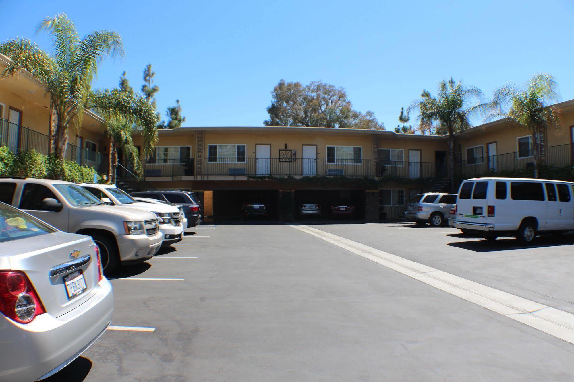 Anaheim Islander Inn&Suites Exterior foto